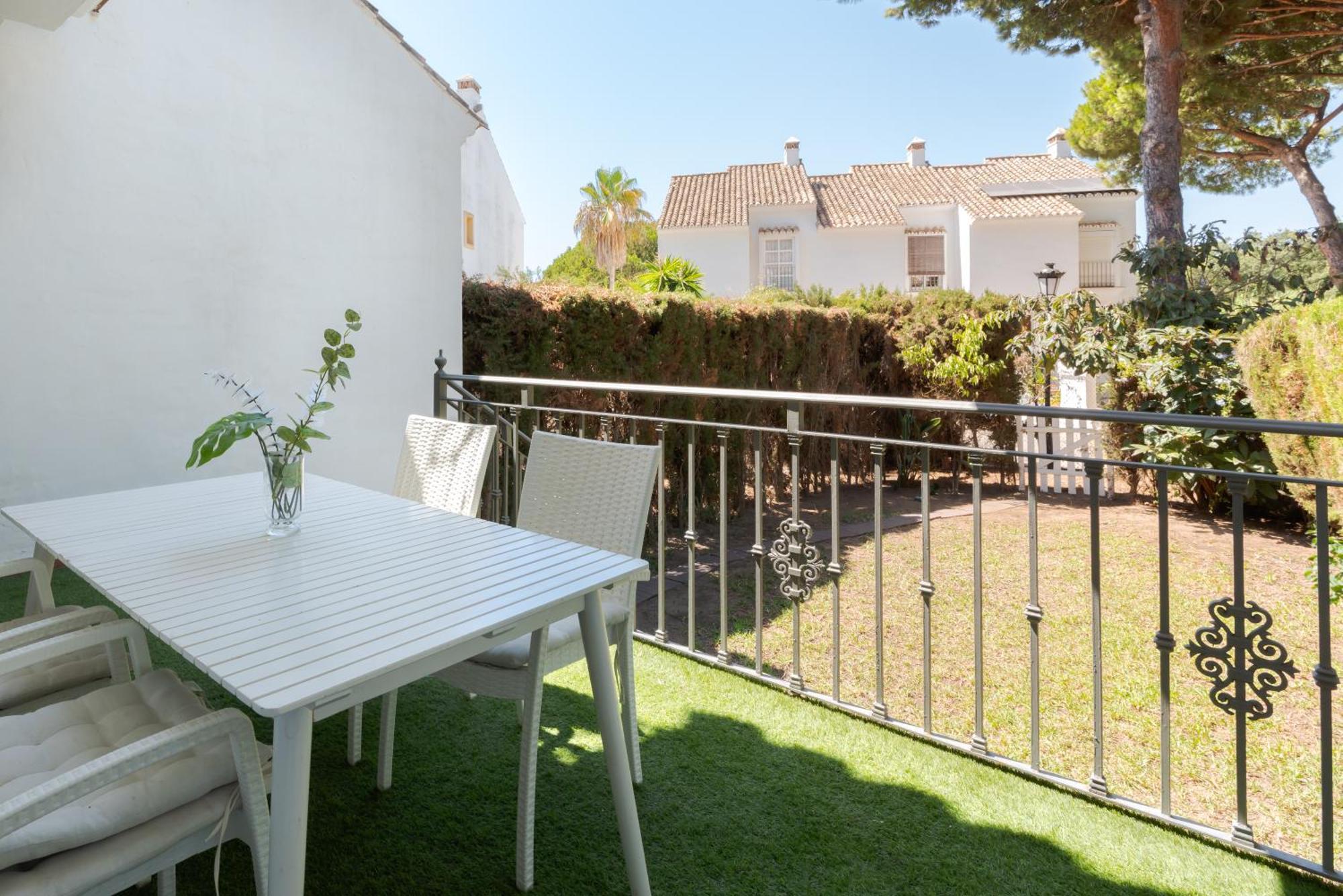 Wintowinrentals Townhouse, Pool & Beach Marbella Buitenkant foto