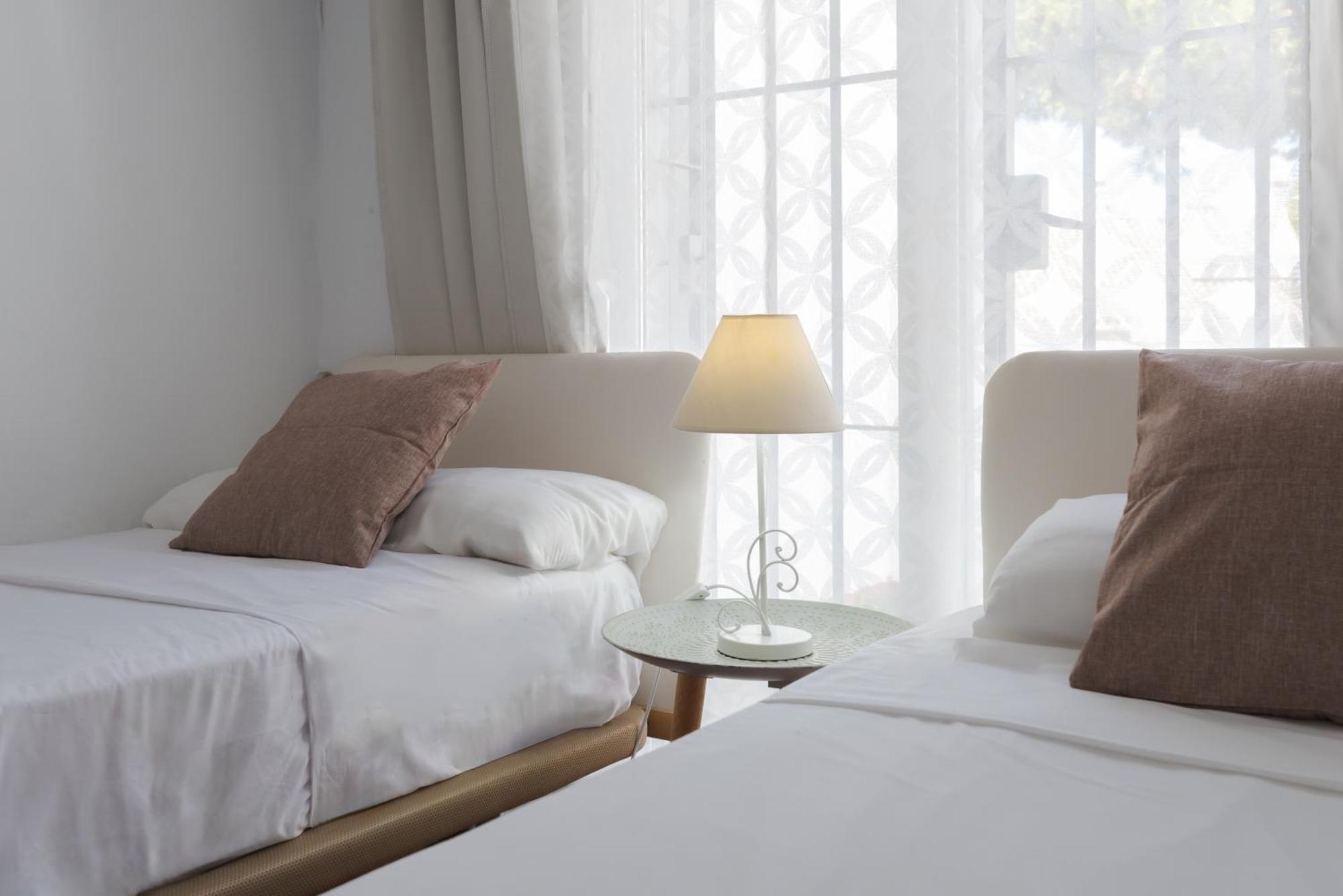Wintowinrentals Townhouse, Pool & Beach Marbella Buitenkant foto