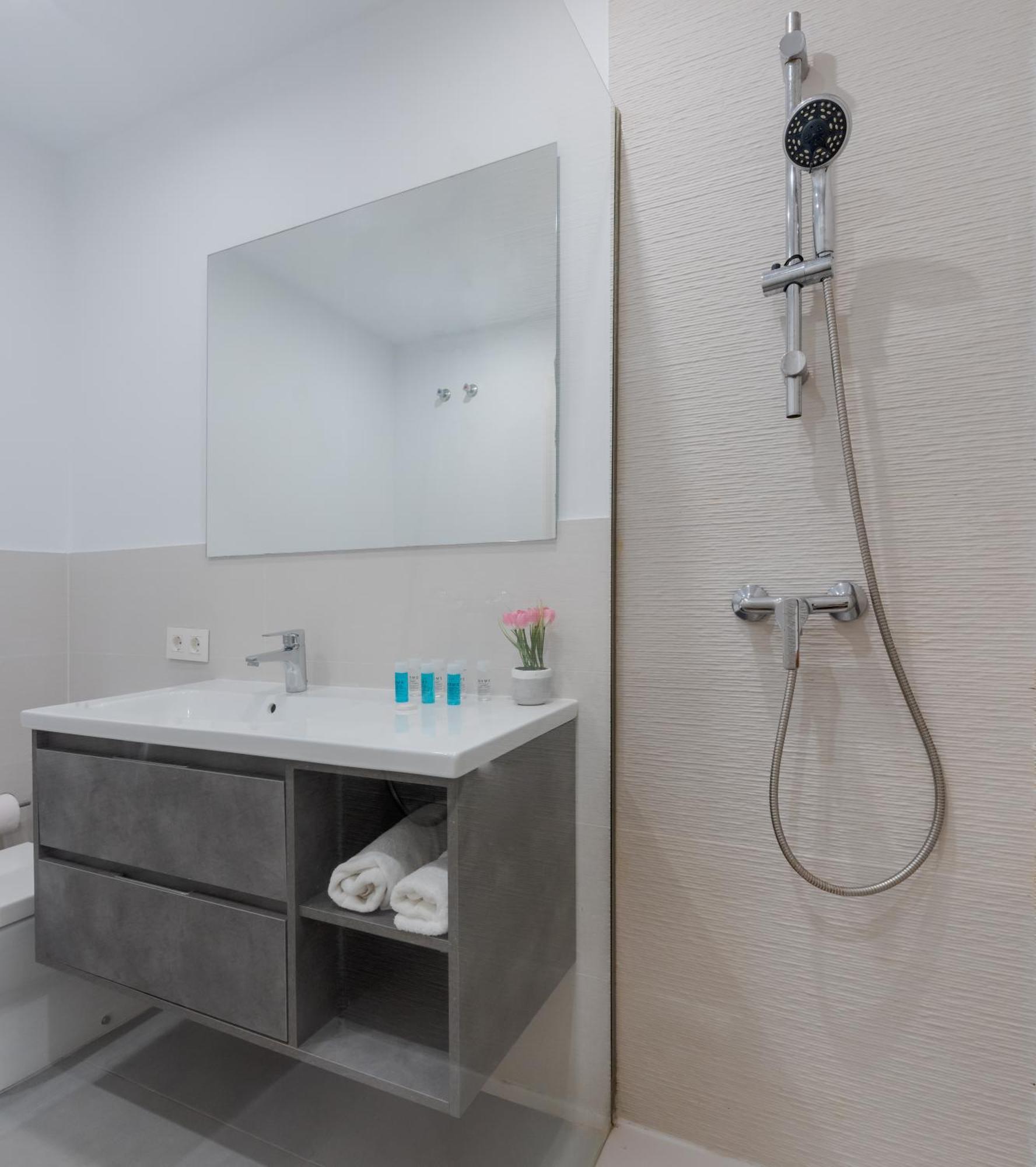 Wintowinrentals Townhouse, Pool & Beach Marbella Buitenkant foto
